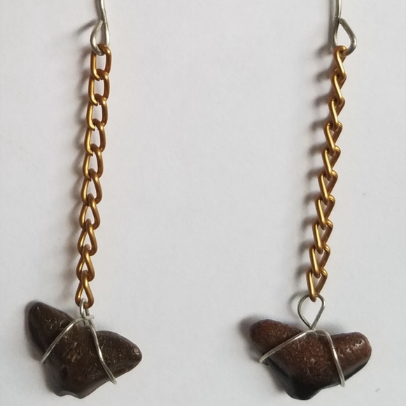 Handmade Unique Shell Earrings! Sharks Teeth Too! - Picture 3 of 11